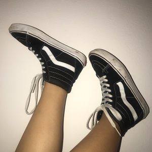 black and white sk8 hi high top vans